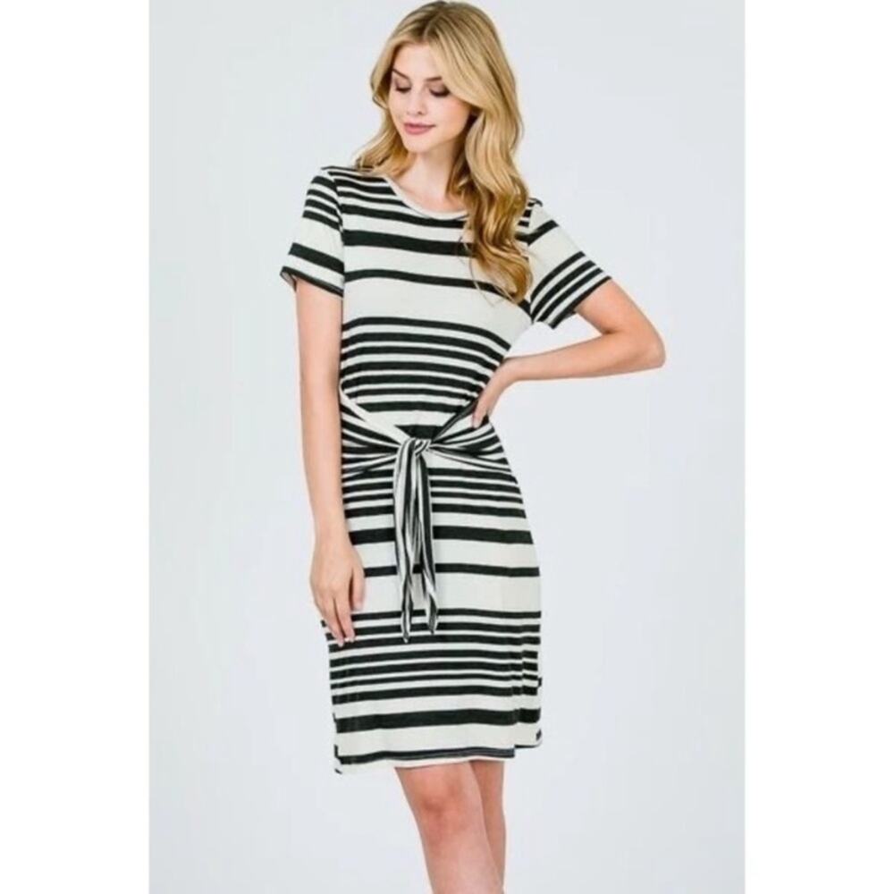 Striped Twist Tie Tee Dress Black and White Medium New